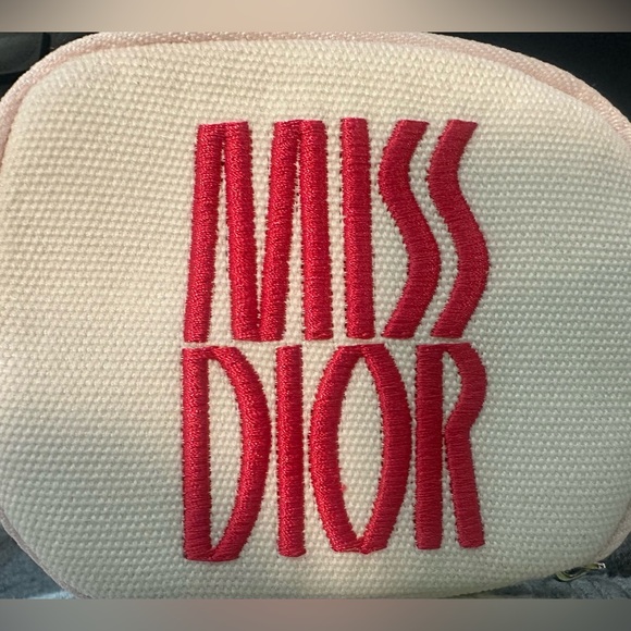 ❤️Miss Dior Perfume Zipped Pouch with 3 Samples❤️ - Picture 11 of 11